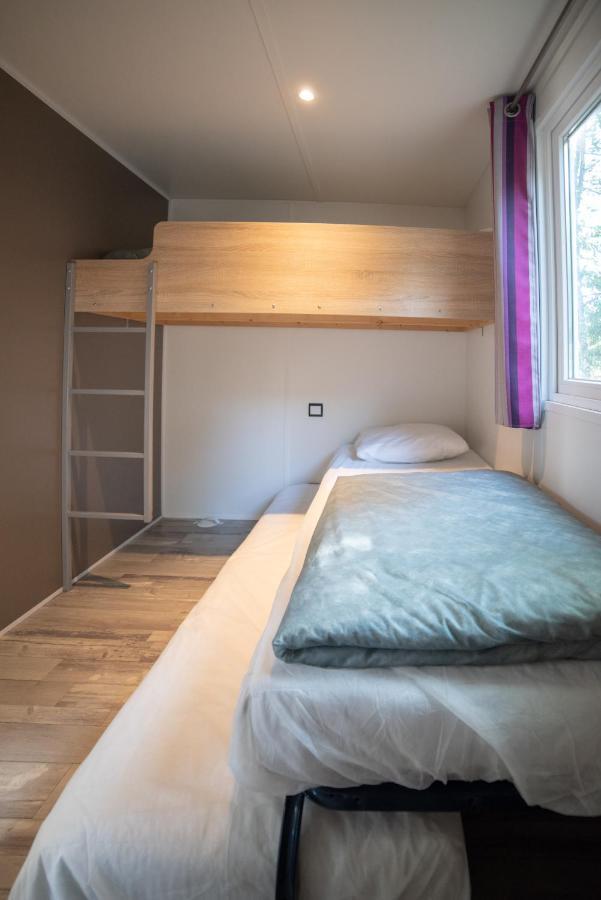 Camping Du Sevron Saint-Etienne-du-Bois  Buitenkant foto