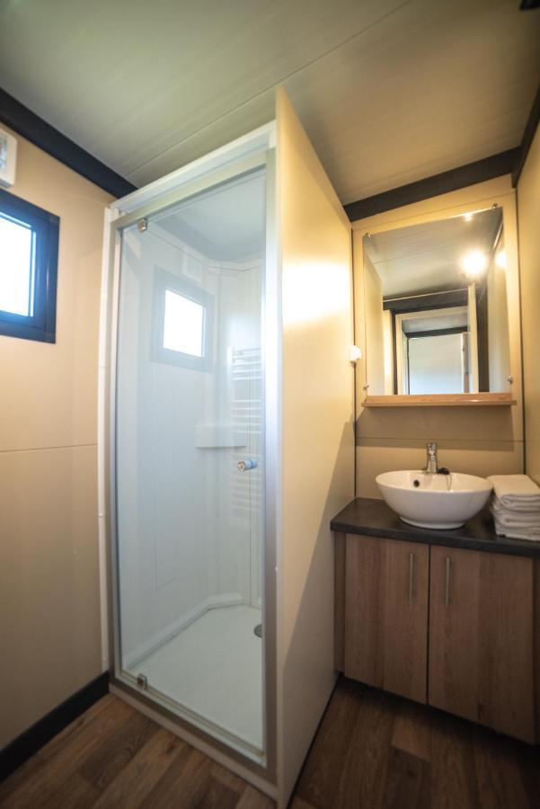 Camping Du Sevron Saint-Etienne-du-Bois  Buitenkant foto