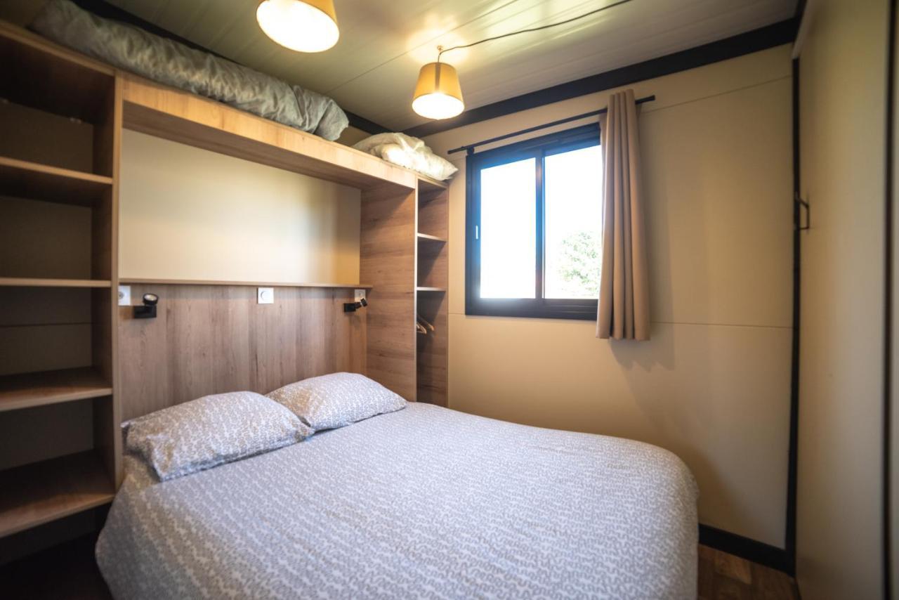 Camping Du Sevron Saint-Etienne-du-Bois  Buitenkant foto